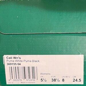 Brand new cute women's Puma shoes!!!